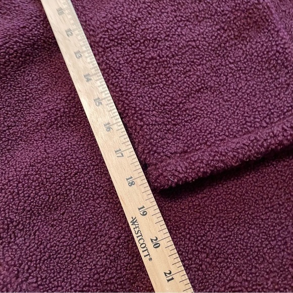 Cuddl Duds Shaggy Sherpa
Pullover Top Burgundy Size 3X - Picture 10 of 12